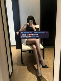 高顏值 高級尤物 資料：優亦 168 D 47kg 24歲  職業：外拍麻豆
