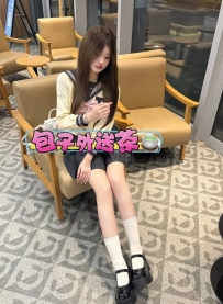 高雄推薦 真真 小隻馬夜校學生妹 經驗不多還帶有些微嬌羞