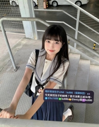 #台中推薦   ❤️心兒 155.B.40.19歲   纖細骨感妹 非常可愛的學生妹 單親家庭 目前和
